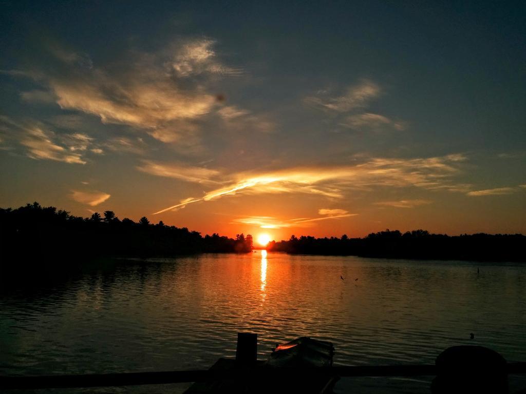 Sunrise Resort Buckhorn Luaran gambar